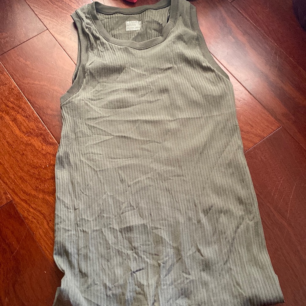 Altheta ribbed tank top - size small
